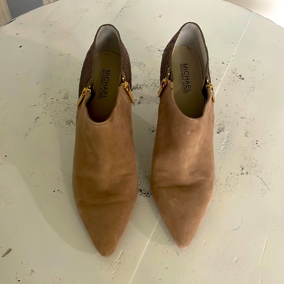 Michael Kors suede and snake embossed leather bootie/boots/shoes/heels  9.5 - Picture 8 of 12